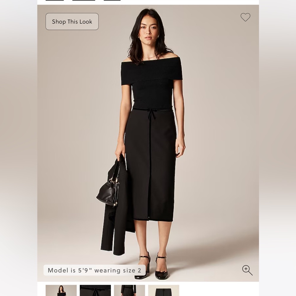 Pencil midi skirt with velvet trim in four-season stretch.  NWT. TTS.